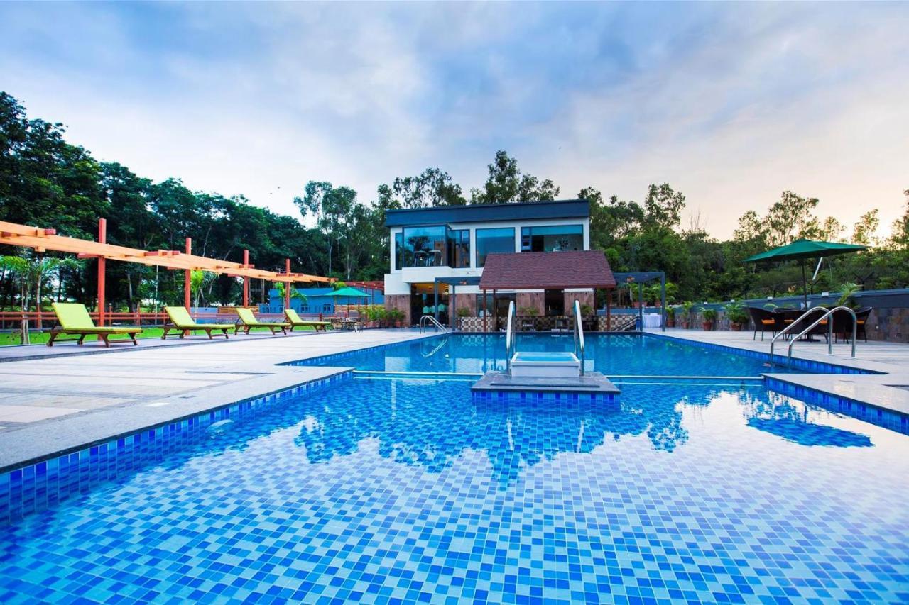 Hotel VITS Shalimar, Ankleshwar Exterior foto